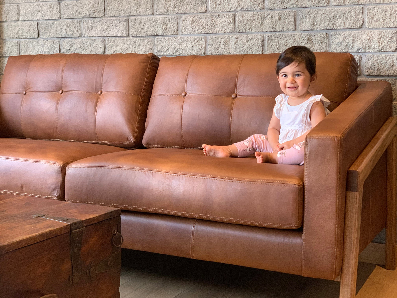 Manhattan Loft | Handcrafted Oak & Brown Leather Three-Seat Sofa